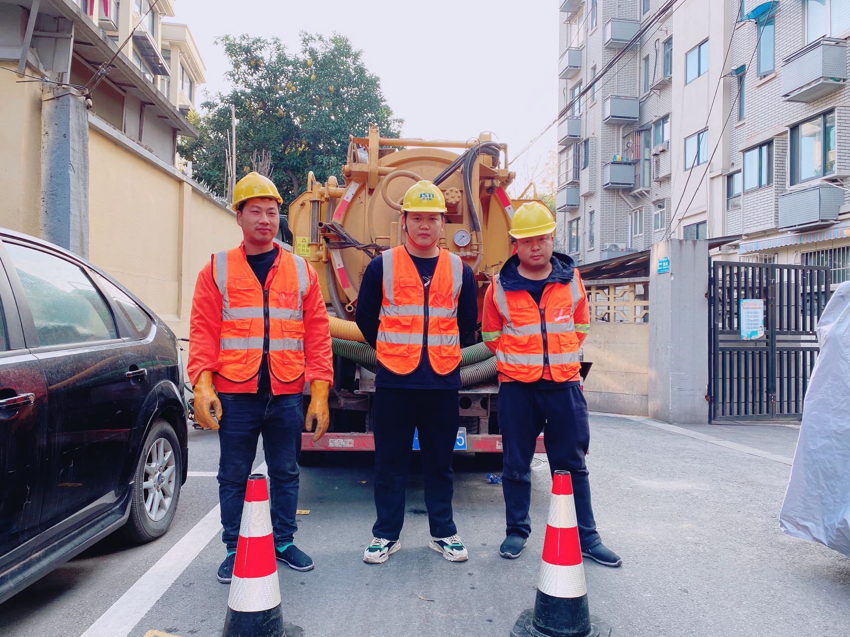 东城南京某小区管道清淤检测施工